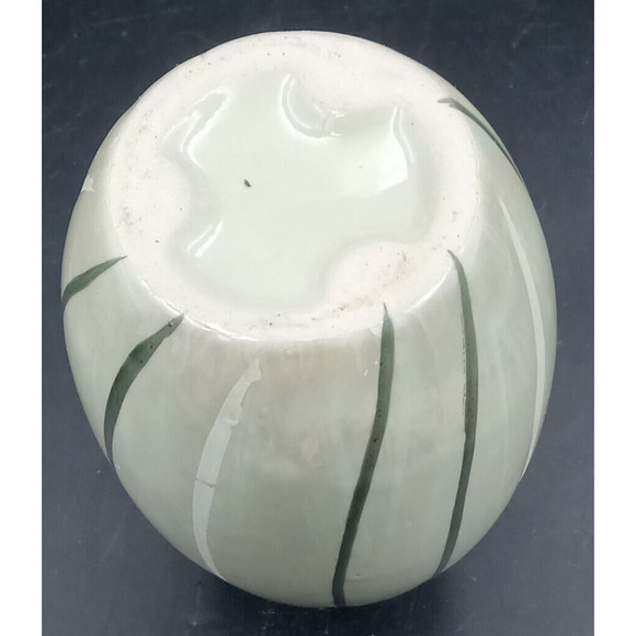 Pretty Lt Sage Green Iridescent Small Vase with Green & White Vertical Lines 5" - Picture 8 of 8